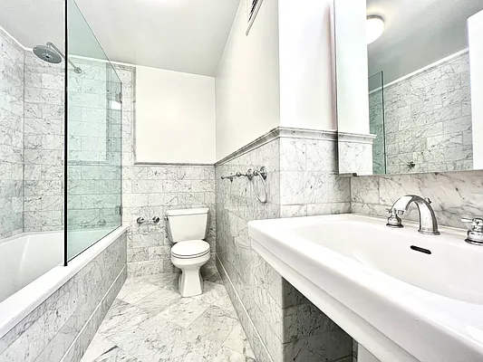 Rented by Corcoran | media 8