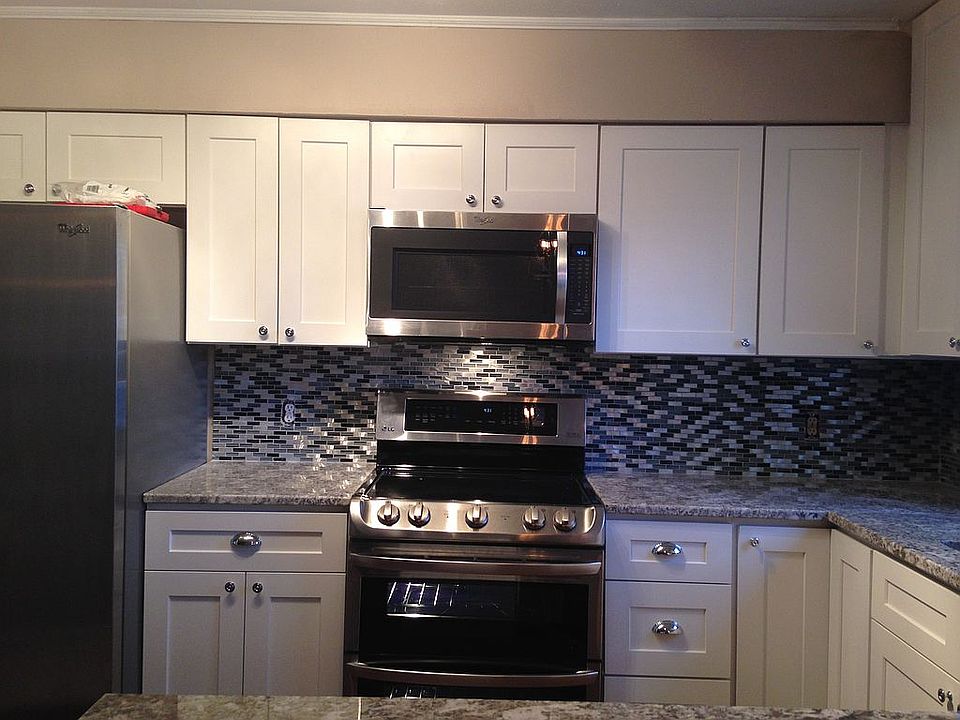 1st image of 5814 Marina Dr #10