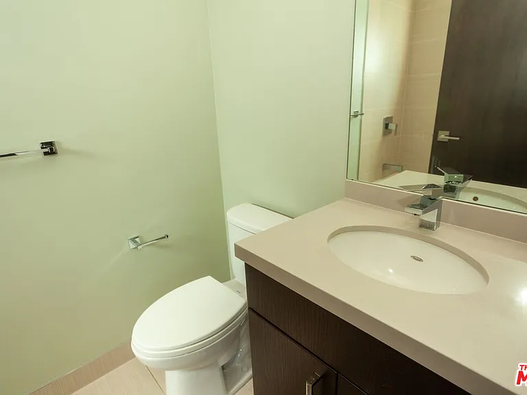 3015 Ocean Ave — Photo 21