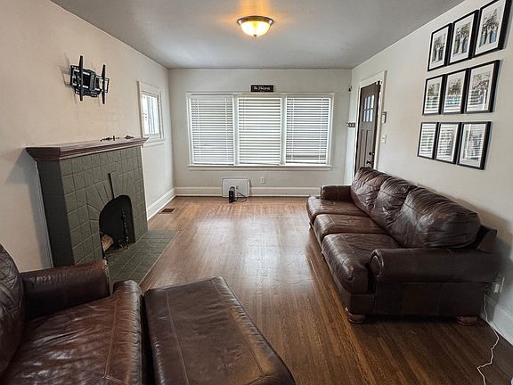 3rd image of 3323 Alicemont Ave