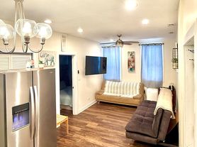 2814 W 21st Pl, Chicago, IL
