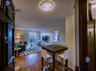 176 Freeman St #406, Brookline, MA 02446