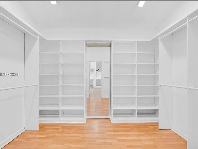 2000 S Bayshore Dr #58 — Photo 11