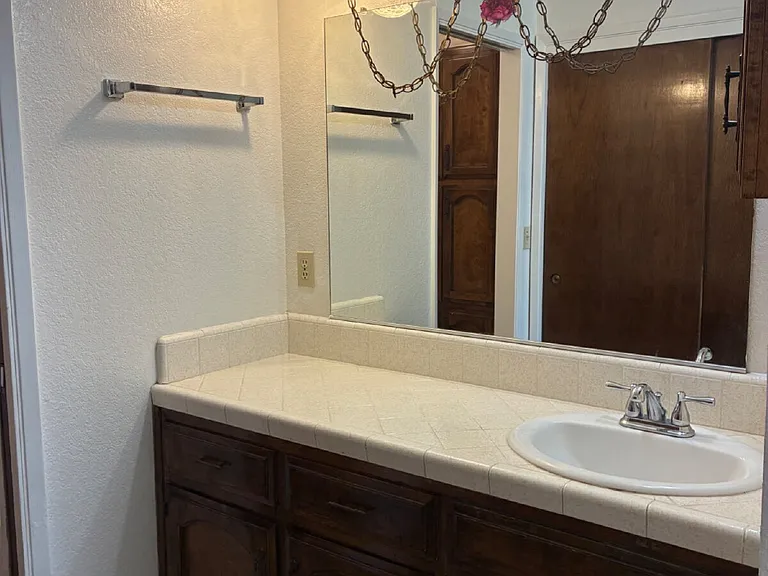 1694 Conestoga Dr #A — Photo 17