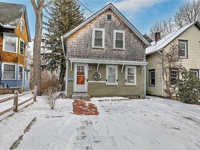 23 Cleveland St, South Kingstown, RI, 02879