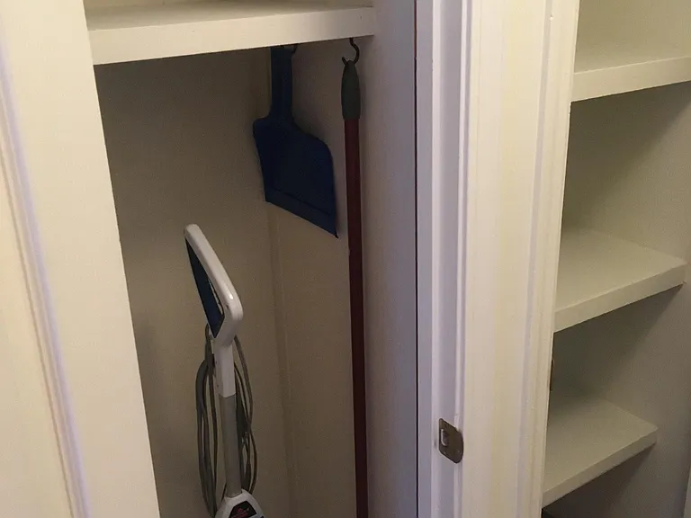 1025 Lake Shadow Dr — Photo 24
