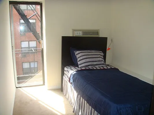 Rented by Luxury Property Group | media 11