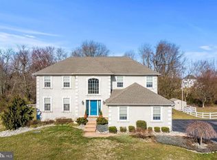 715 Elaine Dr, Mickleton, NJ 08056