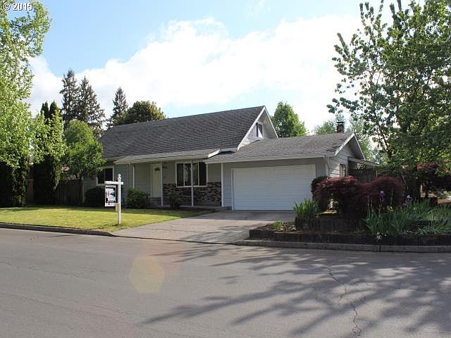 1st image of 8605 NE 149th Ave