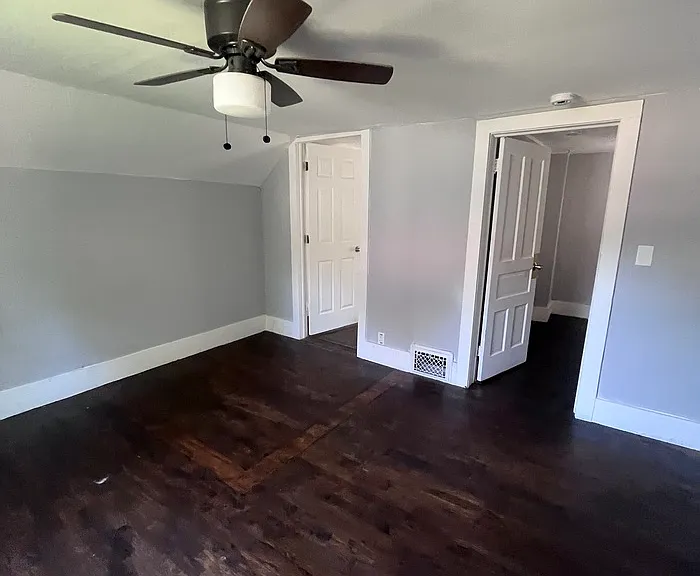 636 Florence St — Photo 14
