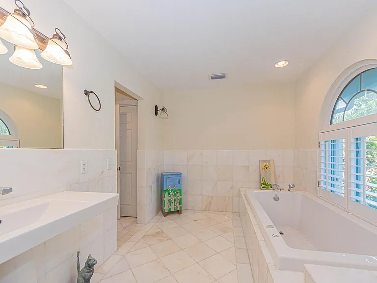 1850 E Sandpiper Rd — Photo 5