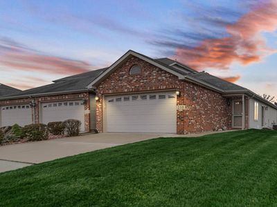233 Deer Trail Ln, Schererville, IN, 46375