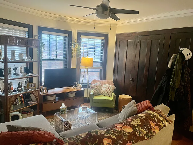 2131 W Giddings St #2B — Photo 9