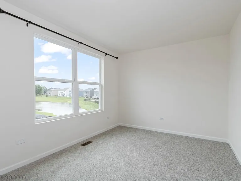 651 Alpine Dr — Photo 21