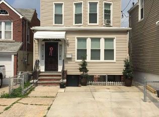 1460 William Pl, Bronx, NY 10461