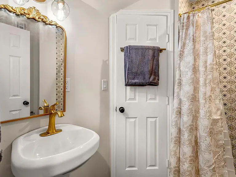 3741 Charleston St — Photo 30