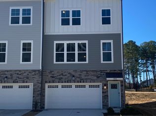 1966 Fahey Dr, Apex, NC 27502