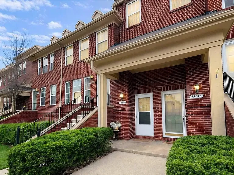 15650 Stone Crossing Dr — Photo 22