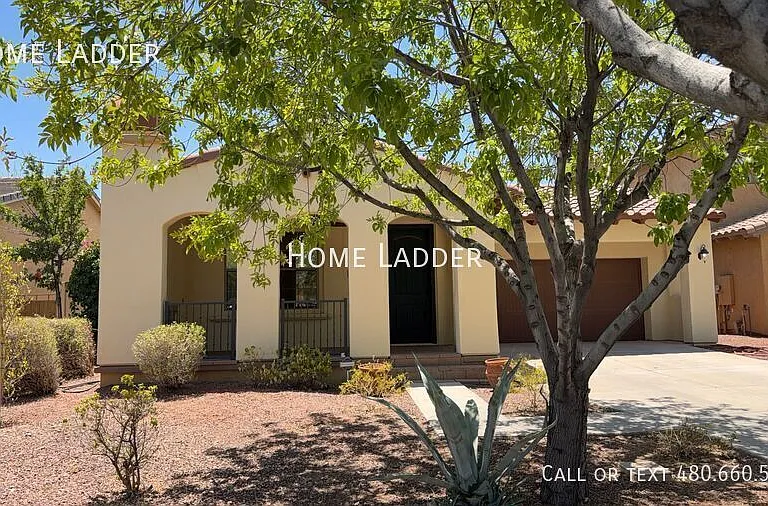 20593 W Hamilton St — Photo 2
