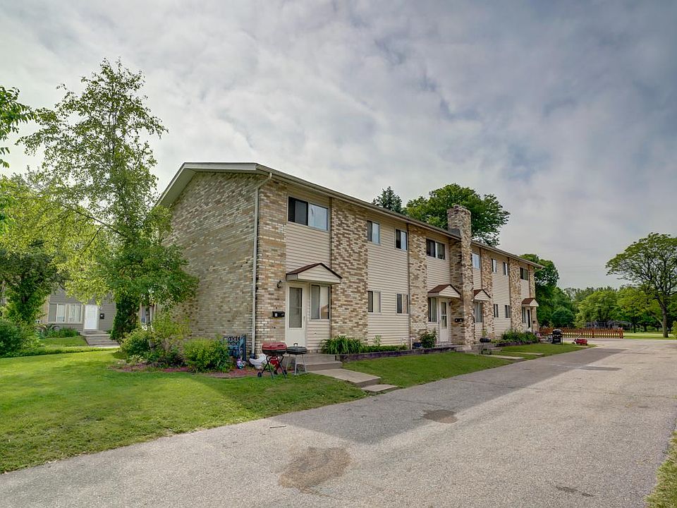 Townhome with 3 finished levels; end unit.