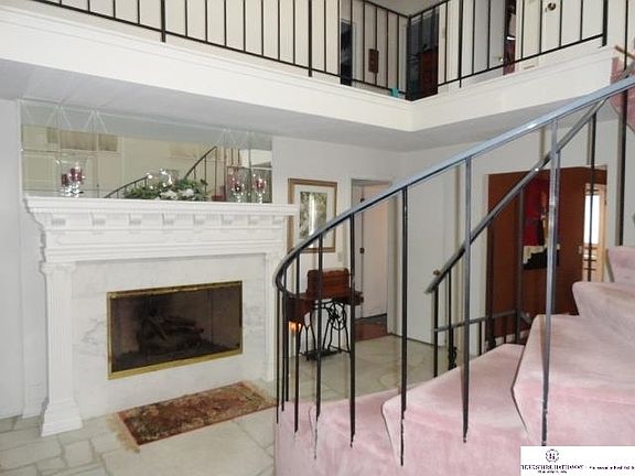 Beautiful Gas Fireplace