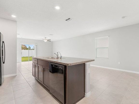 4th image of 7510 Samuel Ivy Dr