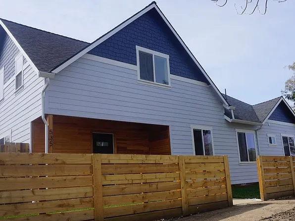 535 E St, Independence, OR 97351