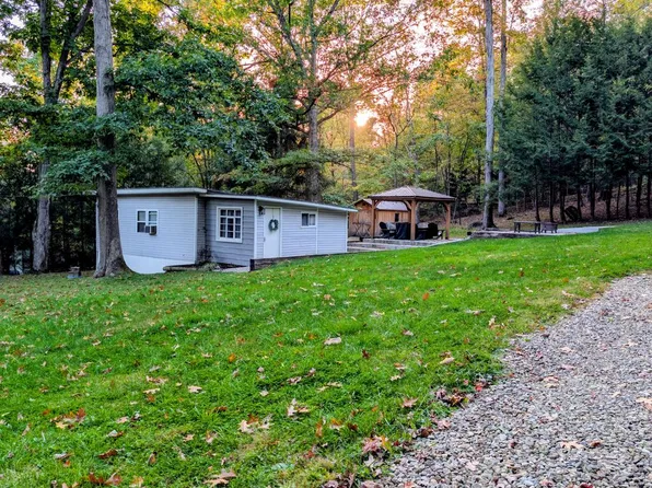165 Cemetery Rd, Tidioute, PA 16351