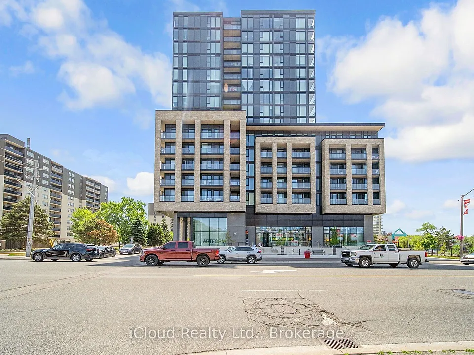86 Dundas St E #1714