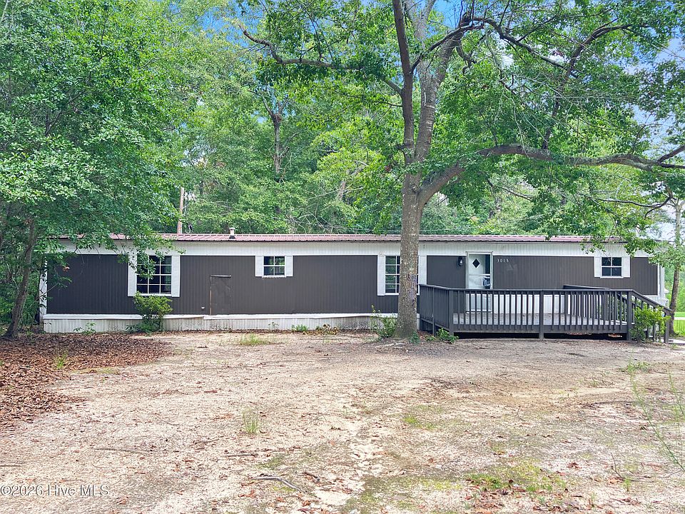 1st image of 3018 Carswell Dr