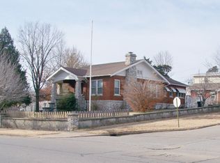 202 S Poplar St, Sapulpa, OK 74066
