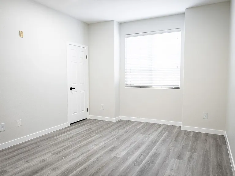 2820 Sawtelle Blvd — Photo 80
