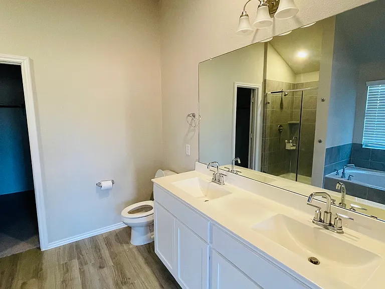 1202 Mare Stable Ct — Photo 7