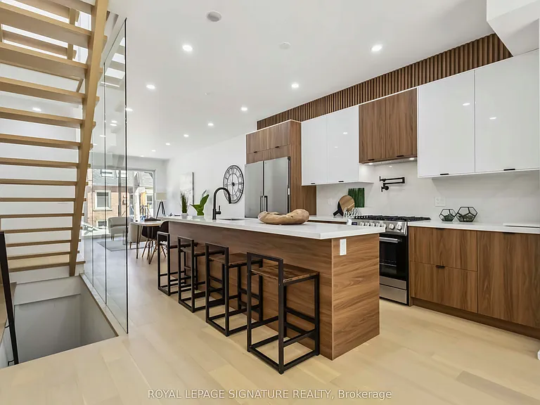 43A Cummings St #UPPER — Photo 12