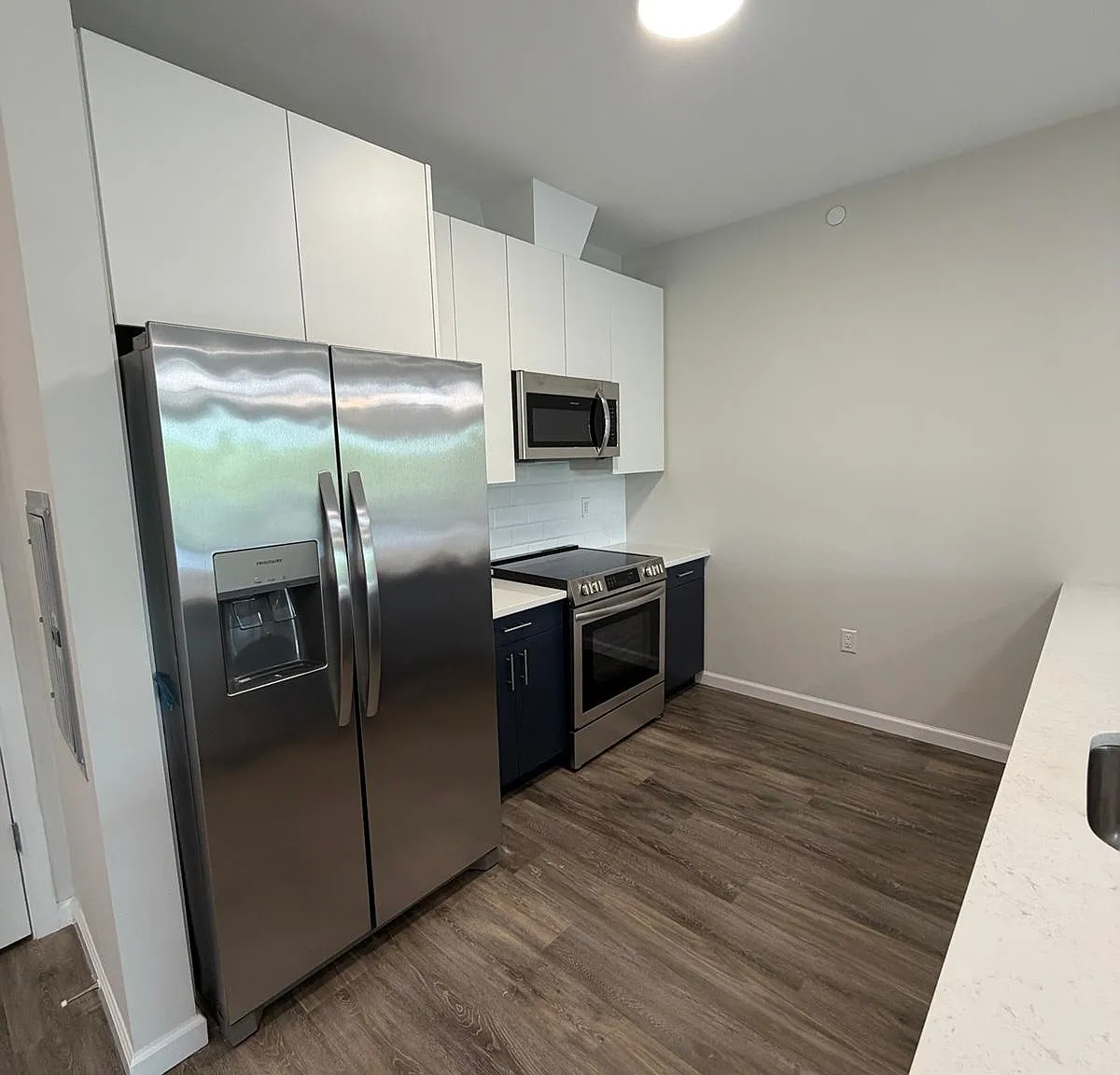 2 bed, $2,800 — Photo 2