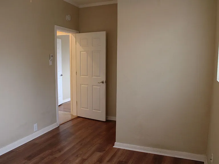 3901 N New Braunfels Ave — Photo 14