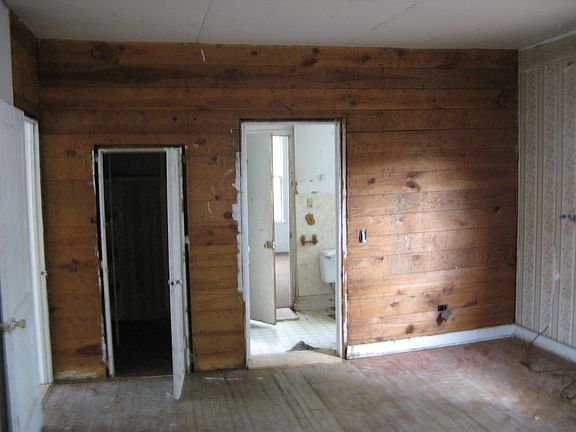5th image of 401 Lee Ave