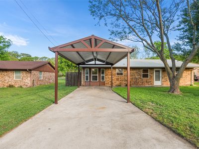 104 Chisholm St, Saint Jo, TX, 76265