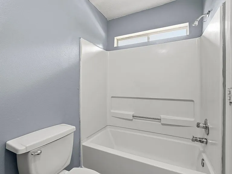 9322 Eaglewood Glen Trl — Photo 24