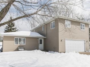 7012 Kiowa Trce NE, Cedar Rapids, IA 52411