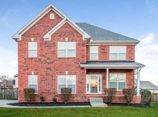 105 Latham Ct, Hendersonville, TN 37075