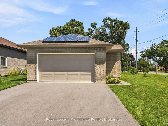2nd image of 63 Freedom Cres