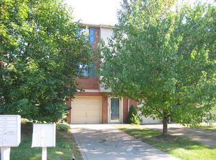 206 Woodhaven Dr, Seven Fields, PA