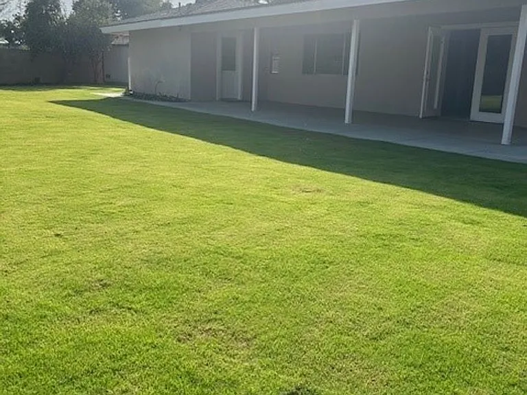 8900 Campus Park Ct — Photo 18