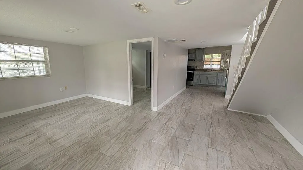 1306 Royal St — Photo 4