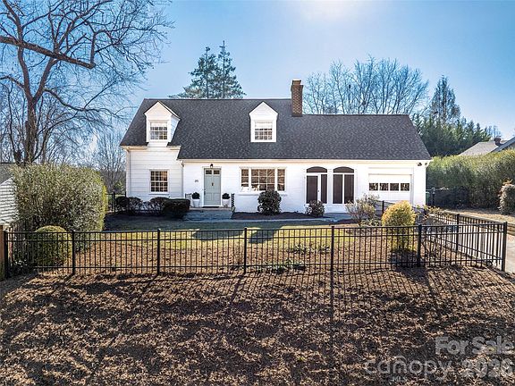 2nd image of 25 Chiles Ave