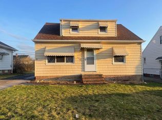 15717 Northwood Ave, Maple Heights, OH
