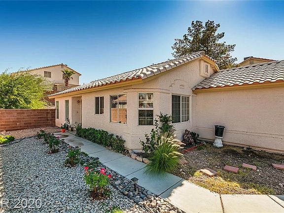 2nd image of 2920 Galena Peak Ln