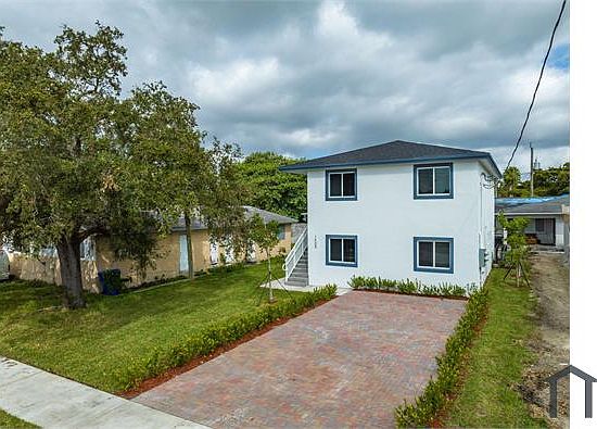 2nd image of 1405 NW 45th St #1