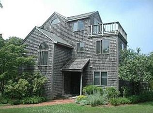 8 Lobsterville Rd, Aquinnah, MA 02535